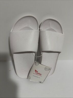 Archies White Slide Sandals Women’s Size 5